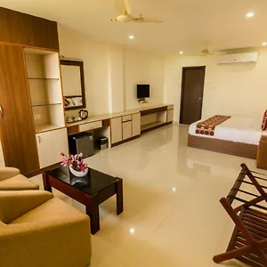 Miracle Residency Hotel Kizhake Chalakudi